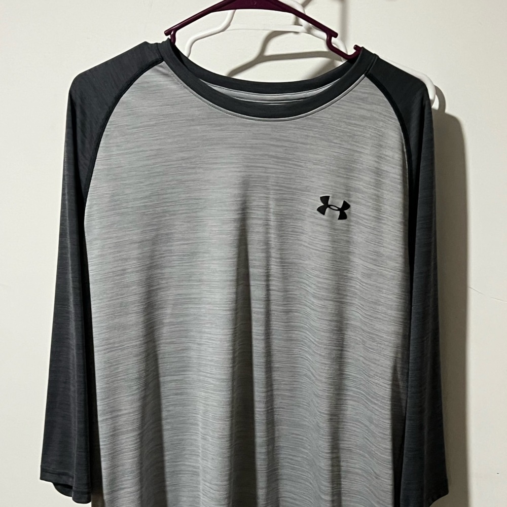 Under Armour Men's Two-Tone Long Sleeve Shirt